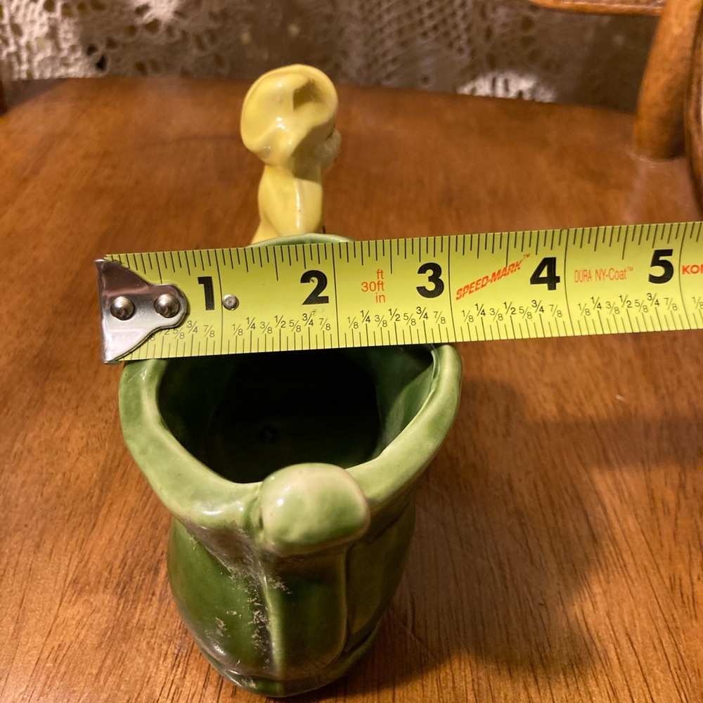 Vintage Yellow Elf Pixie on Green Shoe Boot - Smirk Expression - Picture 10 of 16
